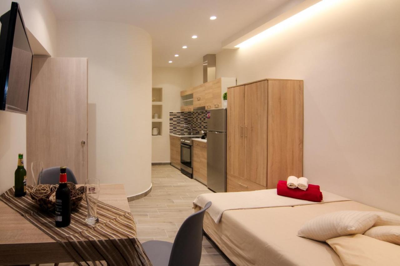 Contemporary Studios Old Port By Corfuescapes Corfu  Εξωτερικό φωτογραφία